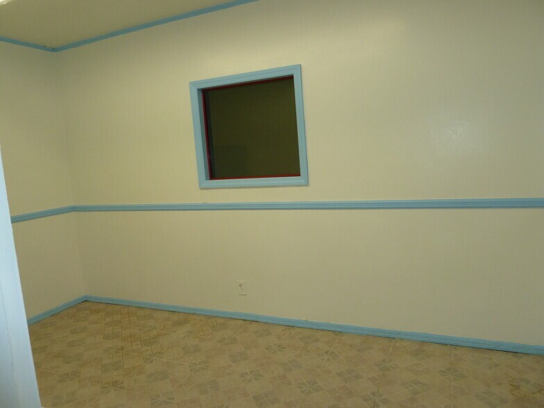 More Photos Of 721-731 Berriman St, Brooklyn Warehouse For Lease