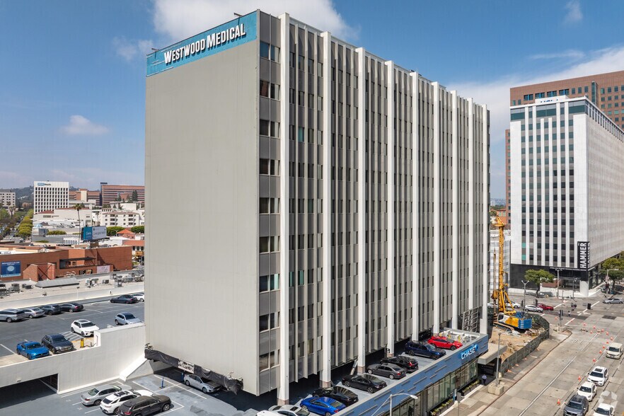 Primary Photo Of 10921 Wilshire Blvd, Los Angeles Medical For Lease
