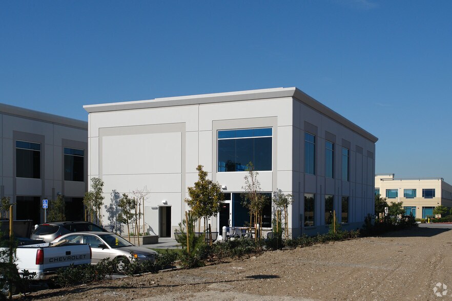 More Photos Of 10 Post, Irvine Medical For Lease