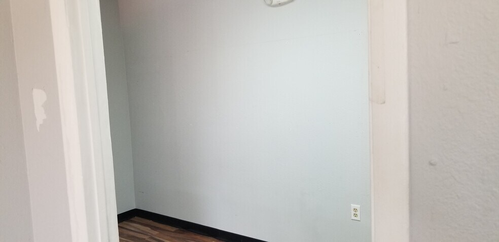 More Photos Of 9244 E Hampton Dr, Capitol Heights Unknown For Lease