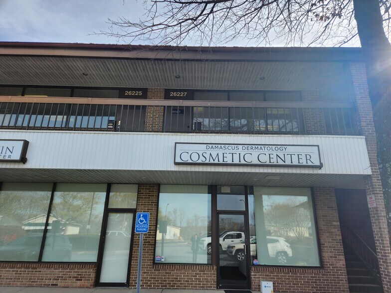 More Photos Of 26213-26227 Ridge Rd, Damascus Medical For Sale