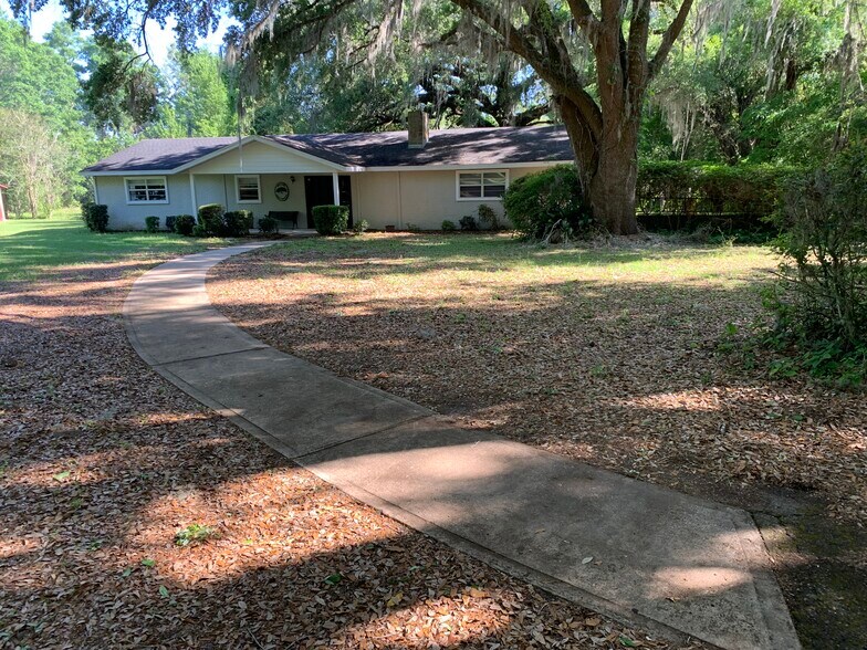More Photos Of 14036 NW Us-441, Alachua Medical For Lease