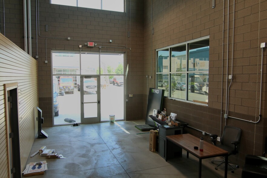 More Photos Of 1260 Brickyard Rd, Golden Manufacturing For Lease