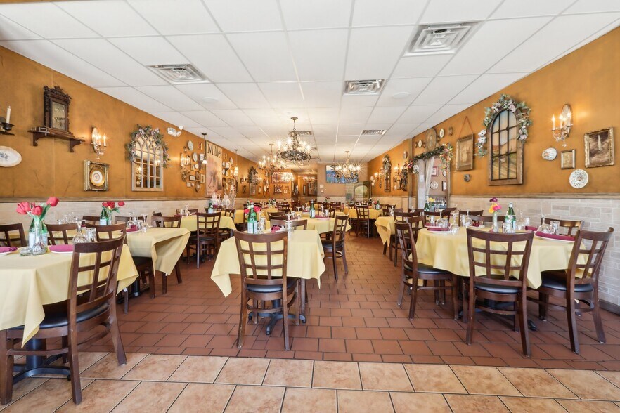 Primary Photo Of 359-361 Bloomfield Ave, Caldwell Storefront For Sale