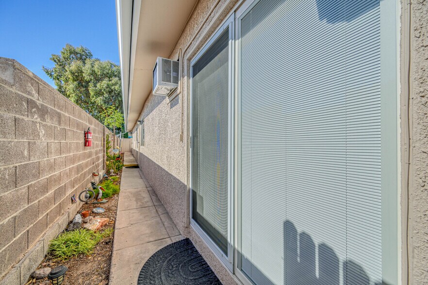 More Photos Of 1632 E Saint Louis Ave, Las Vegas Apartments For Sale
