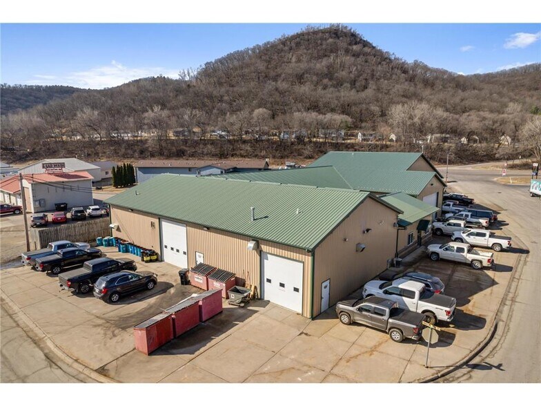 More Photos Of 1140 72nd St, Goodview Office For Sale