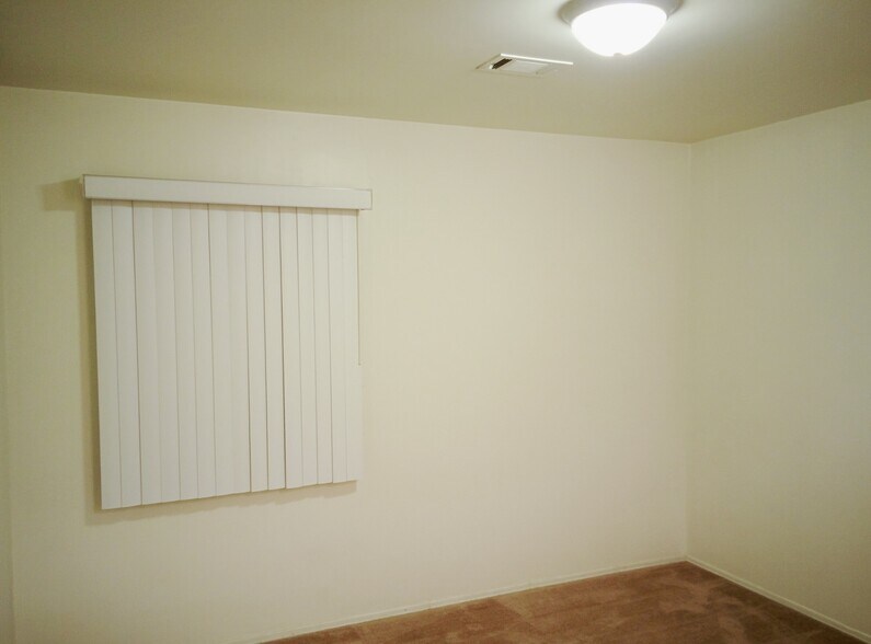 More Photos Of 12843 Columbia Way, Downey Land For Sale