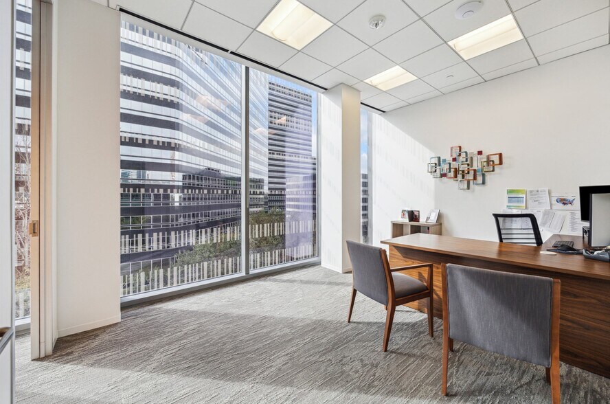 More Photos Of 1800 Post Oak Blvd, Houston Office For Lease