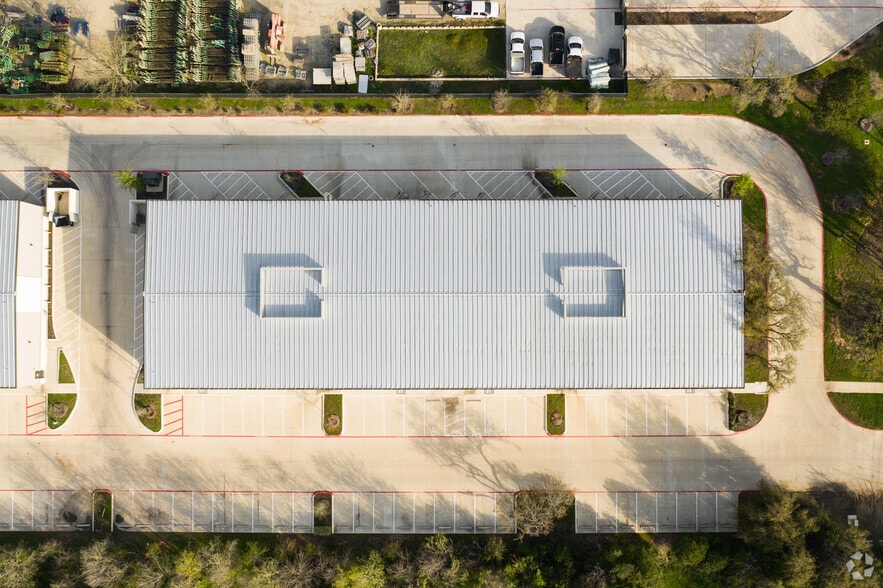 More Photos Of 1501 Leander Dr, Leander Warehouse For Lease