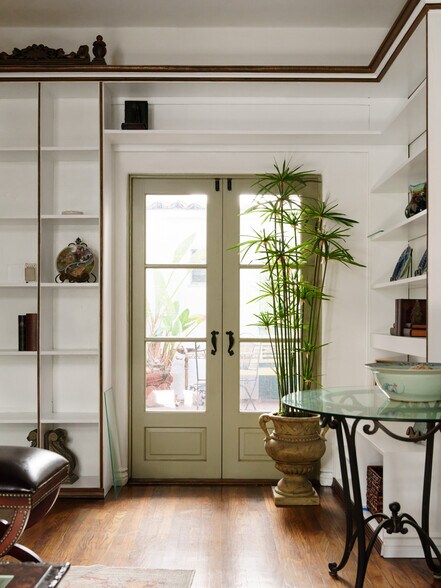 More Photos Of 8225 Fountain Ave, West Hollywood Apartments For Sale