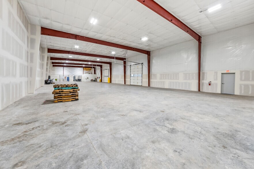 More Photos Of 188 Salmon Way, White City Industrial For Sale