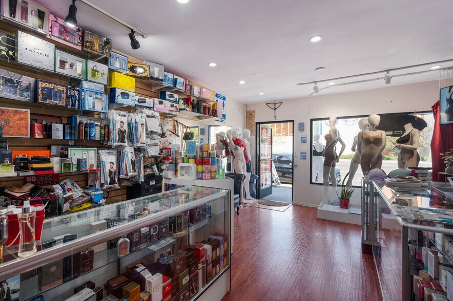 More Photos Of 1241 N Avalon Blvd, Wilmington Restaurant For Sale