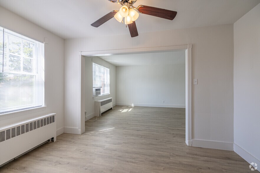 More Photos Of 1100 E Ramblewood Rd, Baltimore Apartments For Sale