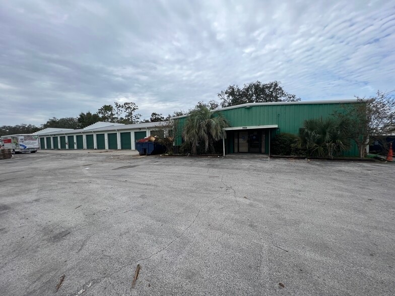 More Photos Of 2400 South St, Leesburg Self Storage For Sale