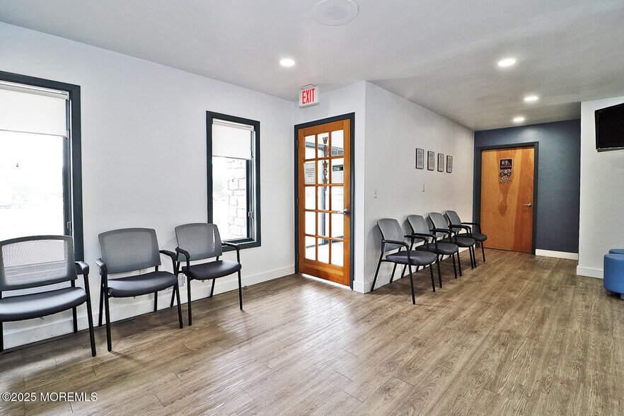 More Photos Of 801 Lacey Rd, Forked River Office For Sale