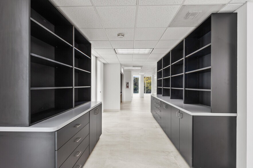 More Photos Of 3003 4th Ave, San Diego Medical For Lease