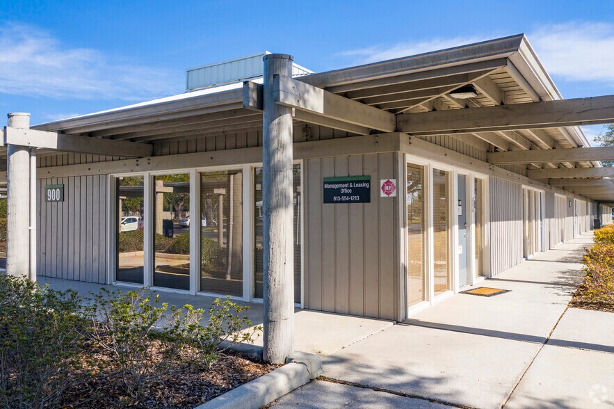 More Photos Of 2901 W Busch Blvd, Tampa Unknown For Lease