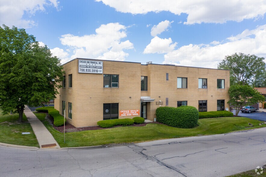 More Photos Of , Palos Hills Office For Sale