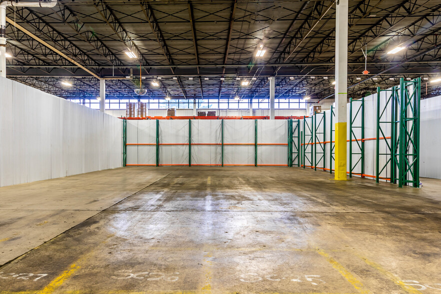 Primary Photo Of 3001 Woodbridge Ave, Edison Warehouse For Lease