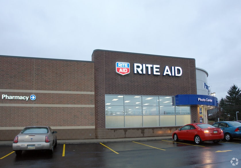 More Photos Of 7345 Saltsburg Rd, Penn Hills Drugstore For Sale