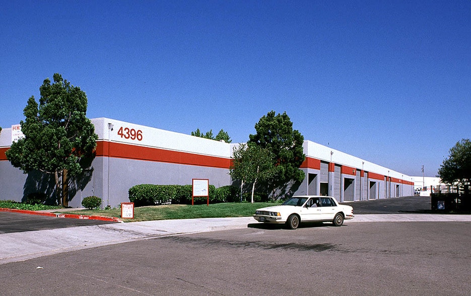 More Photos Of 4396 Enterprise Pl, Fremont Warehouse For Lease