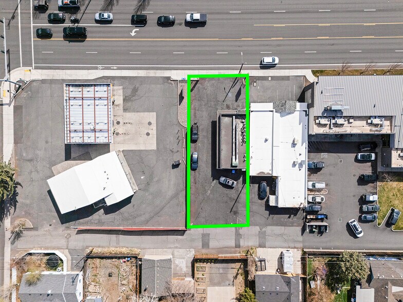 More Photos Of , Bend General Retail For Sale