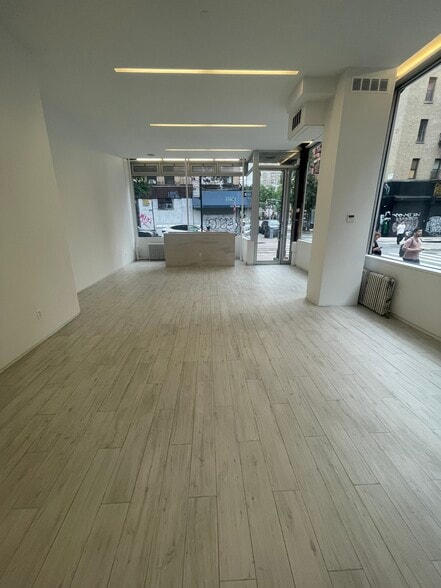 More Photos Of 38 Orchard St, New York Apartments For Lease