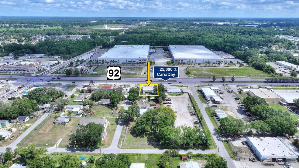 More Photos Of 2016 W Memorial Blvd, Lakeland Auto Repair For Lease