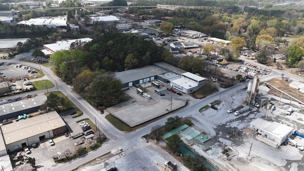 More Photos Of 1405 Owenby Dr, Marietta Warehouse For Sale