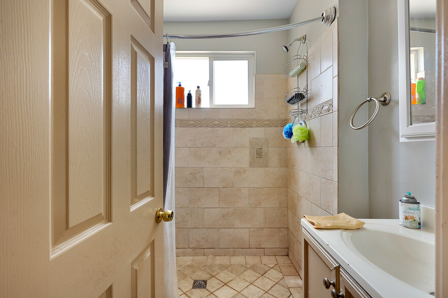 More Photos Of 340 Firmin St, Los Angeles Apartments For Sale