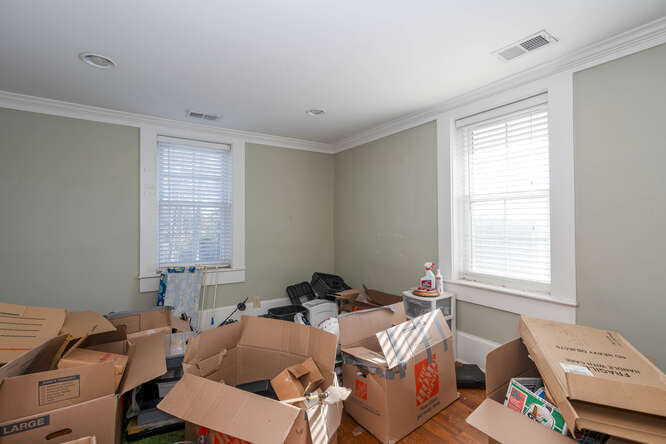 More Photos Of 497 NW Kirk Rd, Marietta Office For Sale