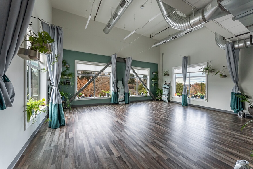 More Photos Of 200 Highland Blvd, Bozeman Loft Creative Space For Sale