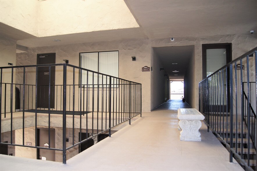 More Photos Of 10509 San Diego Mission Rd, San Diego Office For Lease