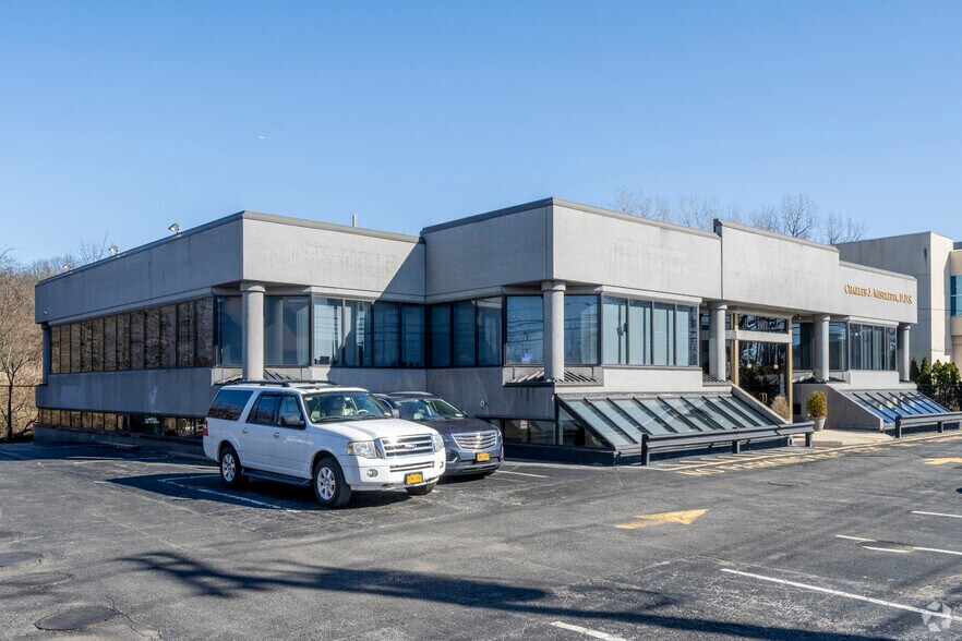 More Photos Of 1911 Richmond Ave, Staten Island Medical For Lease