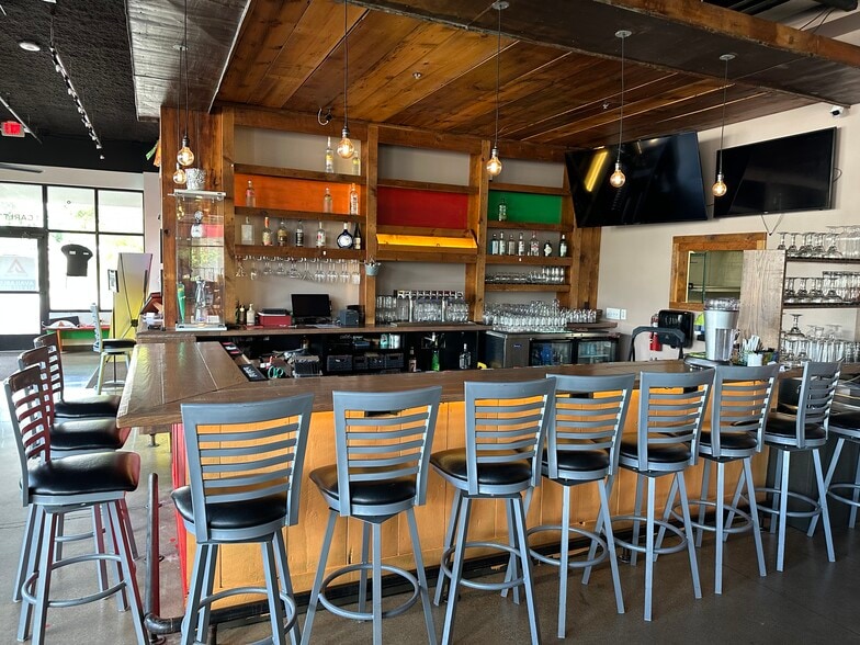 More Photos Of 1 Carlton Ave SE, Grand Rapids Apartments For Lease