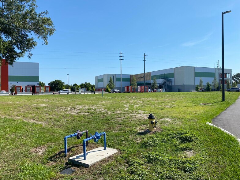 More Photos Of 2643 E Irlo Bronson Memorial Hwy, Kissimmee Land For Lease