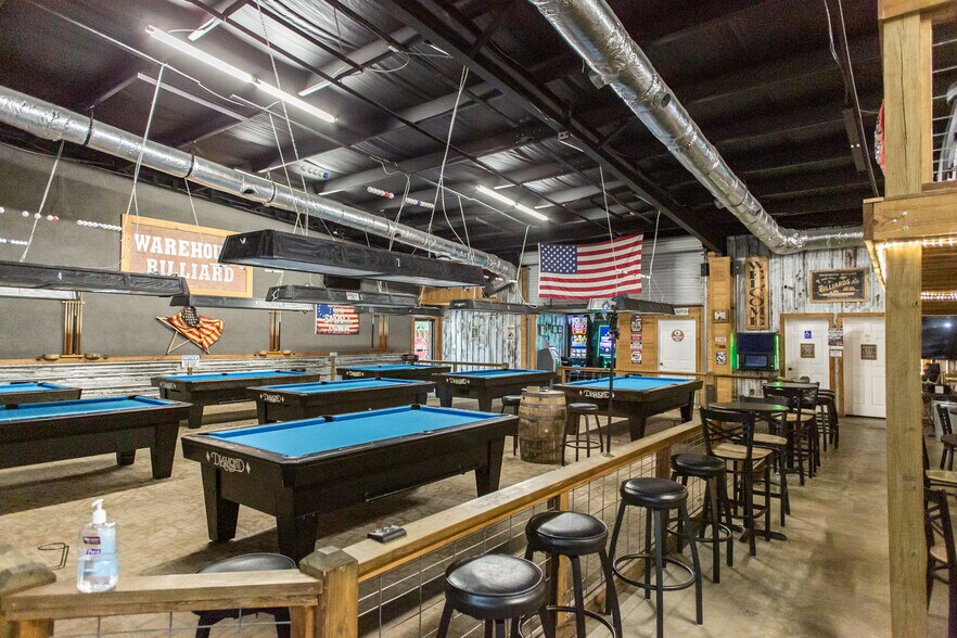 More Photos Of 3005 US Highway 84, Blackshear Storefront For Sale