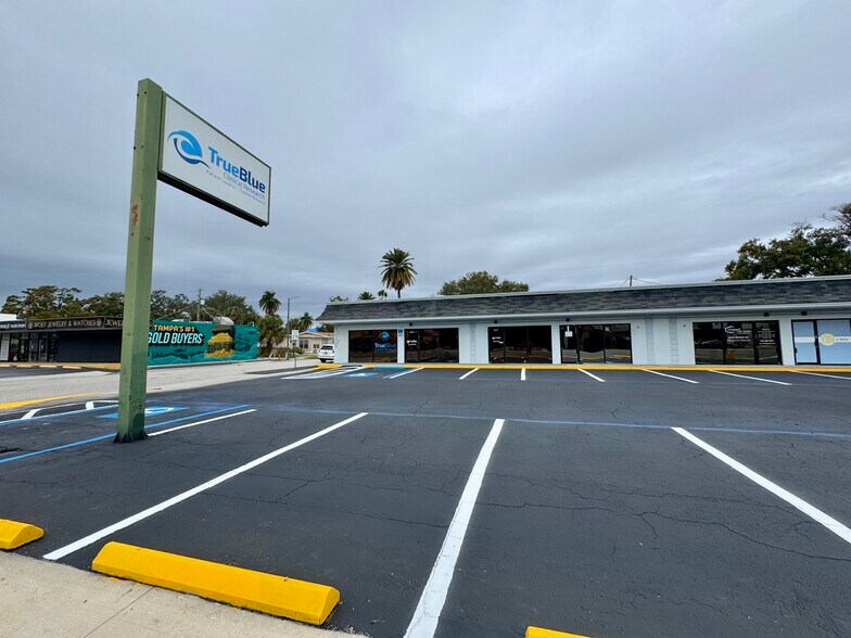 More Photos Of 4239-4255 W Kennedy Blvd, Tampa Unknown For Lease