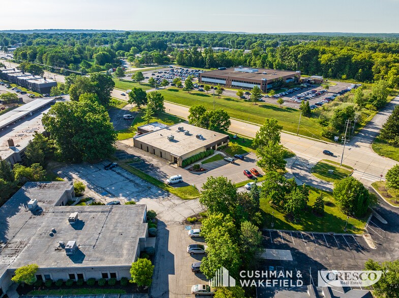 More Photos Of 16500 W Sprague Rd, Middleburg Heights Office For Sale