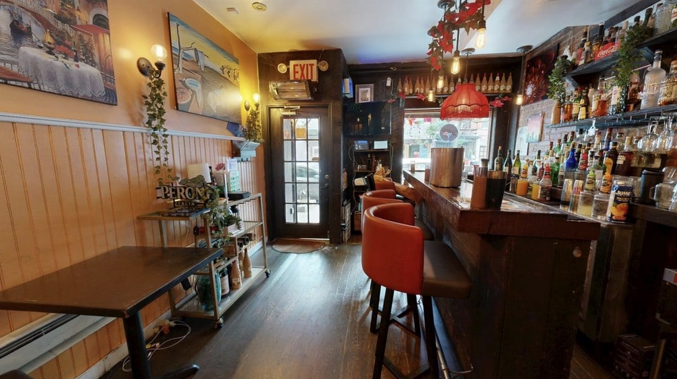 More Photos Of 186 Avenue B, New York Apartments For Lease