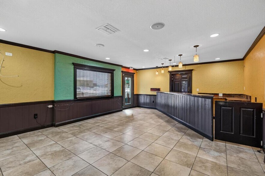 More Photos Of 102 Phillips Dairy Rd, Palatka Restaurant For Sale