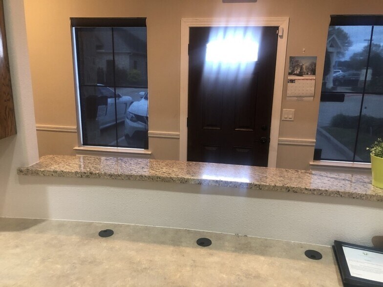 More Photos Of 456 Park Grove Dr, Katy Medical For Lease