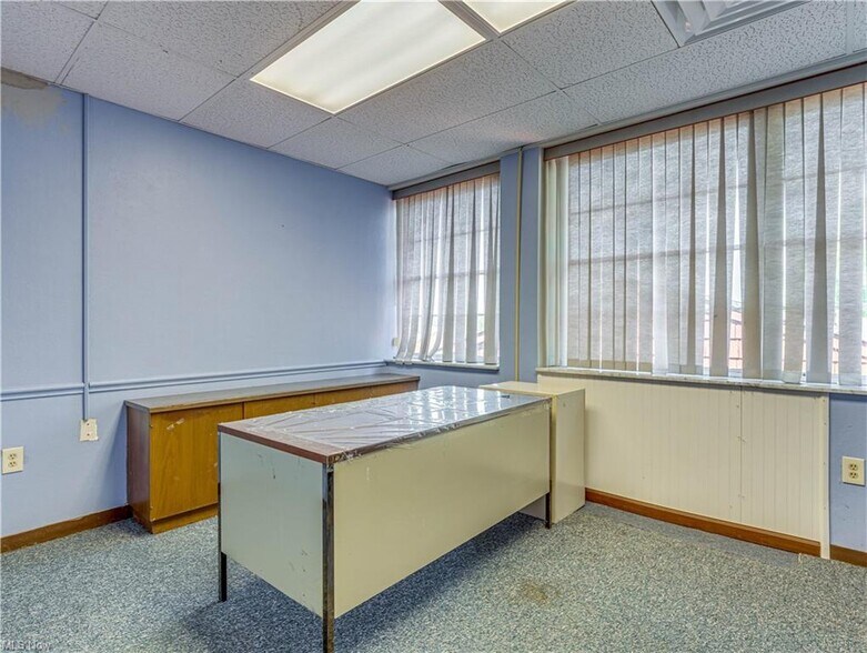 More Photos Of 680 E Market St, Akron Loft Creative Space For Lease