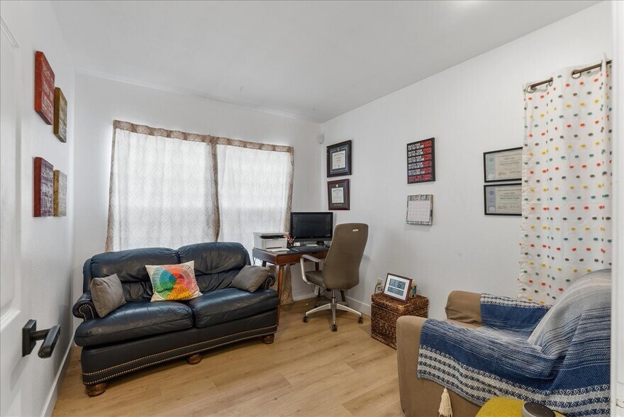 More Photos Of 438 Pyramid Way, Sparks Office For Sale