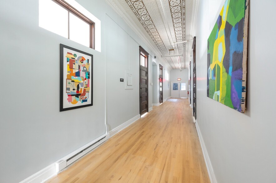 More Photos Of 236 Wall St, Kingston Specialty For Lease