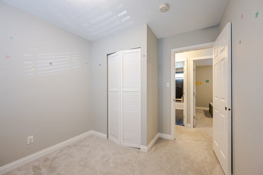 More Photos Of 32533 Ptarmigan Dr, Mission Daycare Center For Sale