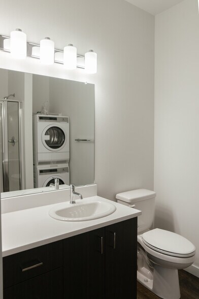 More Photos Of 7448 N Saint Louis Ave, Portland Apartments For Sale