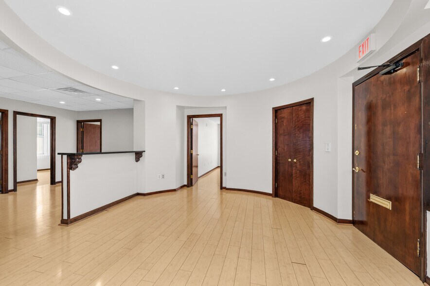 More Photos Of 459 Broadway, Everett Office For Lease