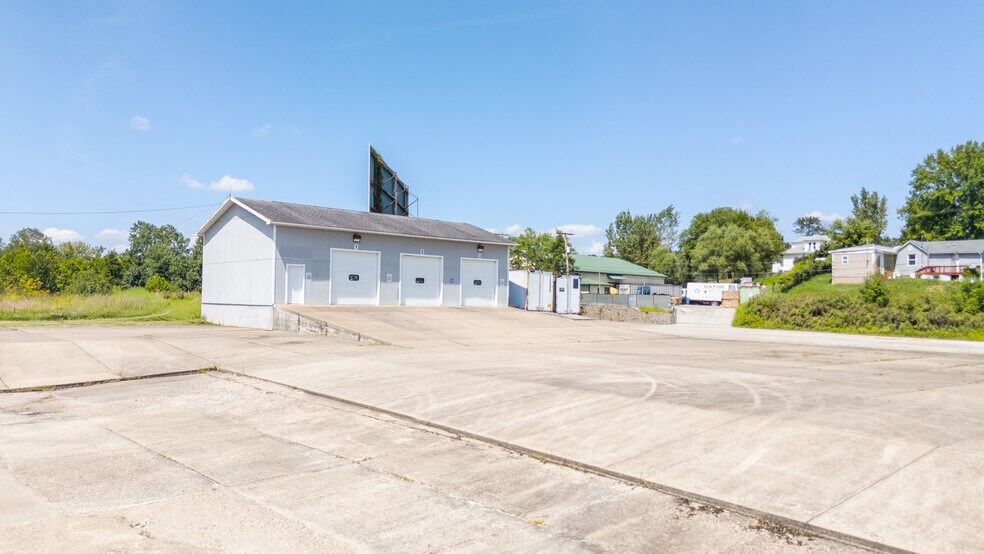 More Photos Of 1025 Gihon Rd, Parkersburg Auto Repair For Sale