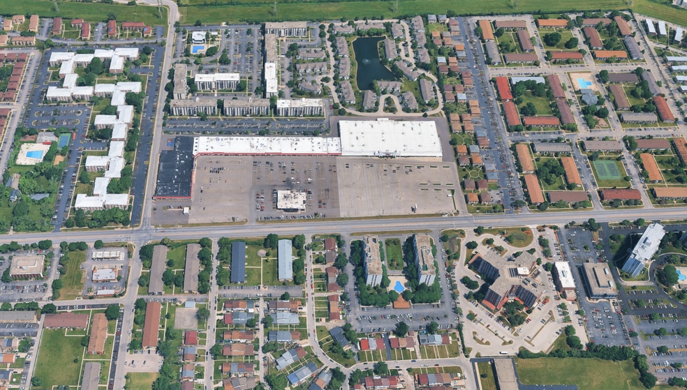 Primary Photo Of 9000-9196 W Golf Rd, Niles Unknown For Lease